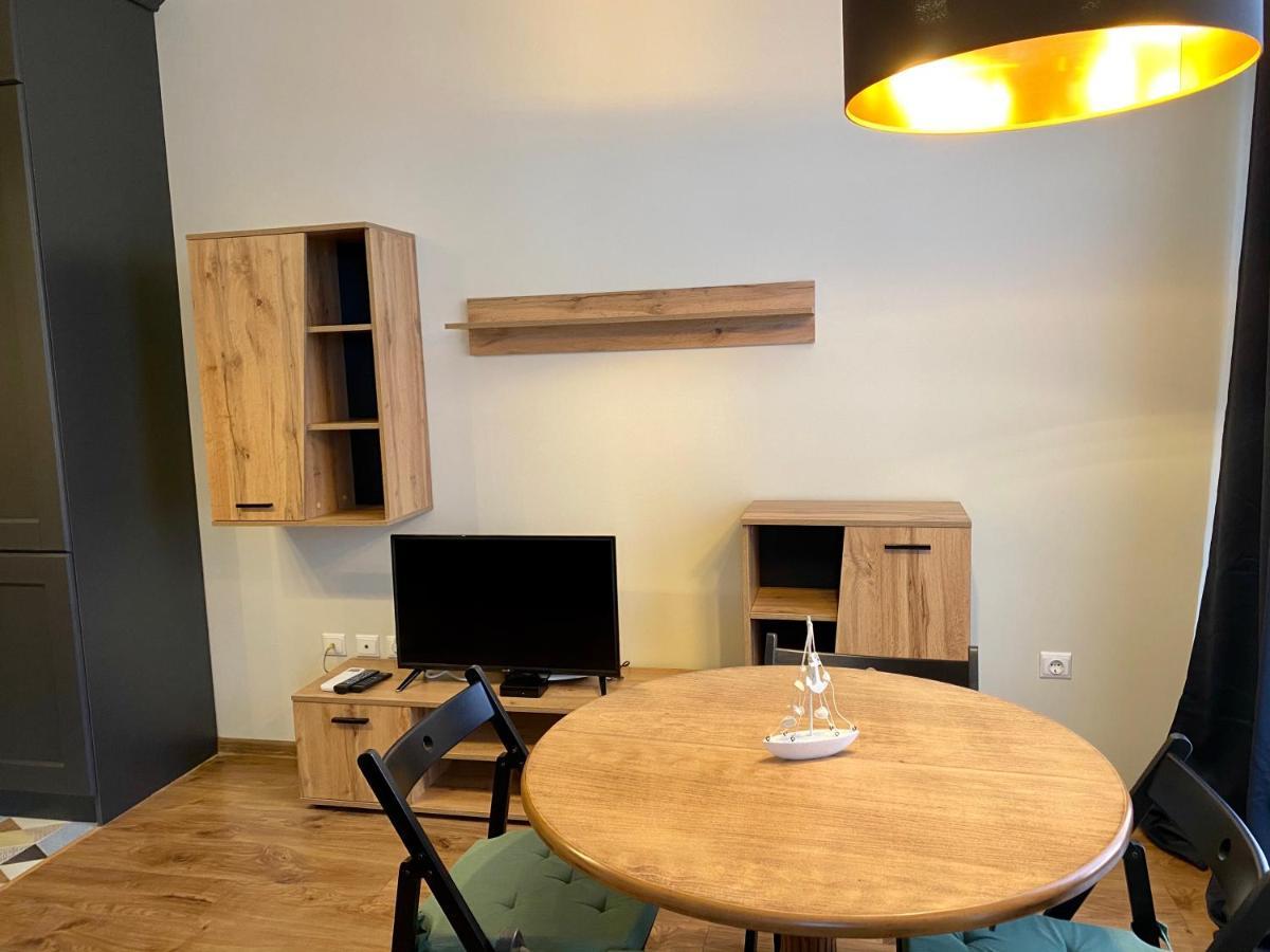 Boutique Magenta Gold With Parking Place * Sofia